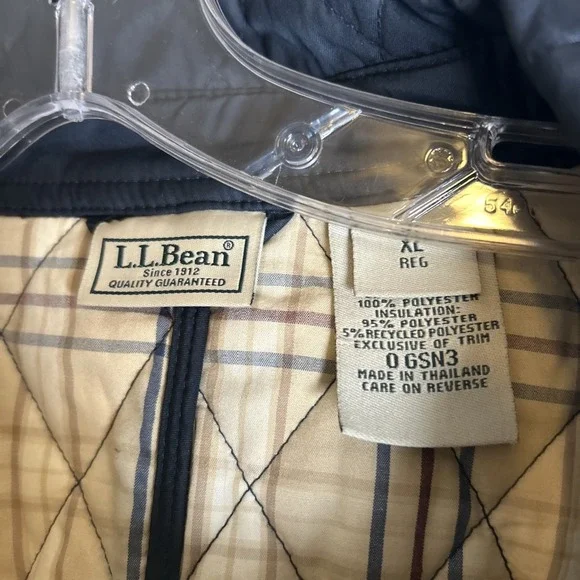 LL. Bean Women's Navy Quilted Equestrian Barn Riding Jacket with Plaid Lining XL - Picture 2 of 13